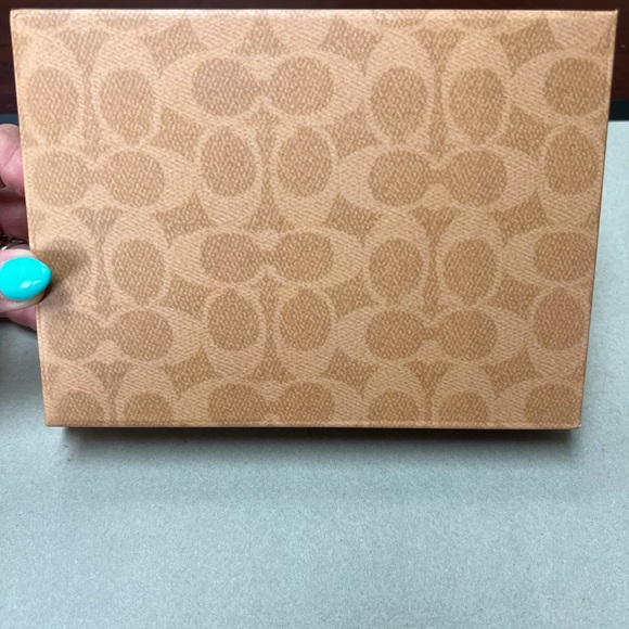 Coach Corner Zip Wristlet in Signature Canvas with Stripe (box included) - Picture 9 of 11